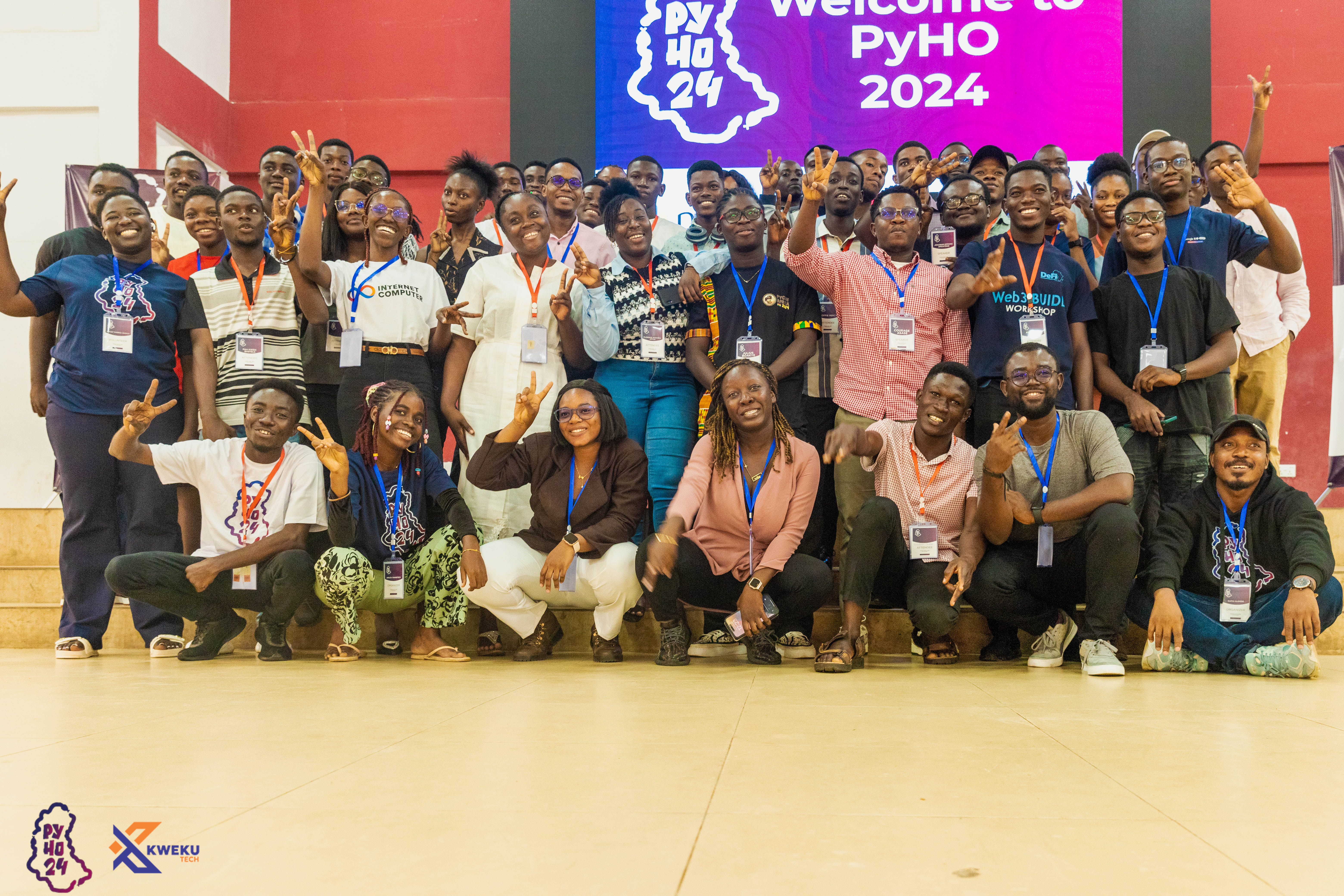 a group photo of PyHo 2024 attendees